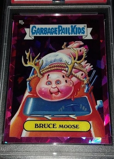 2021 Topps Garbage Pail Kids Sapphire Edition Fuchsia #142a Bruce Moose front